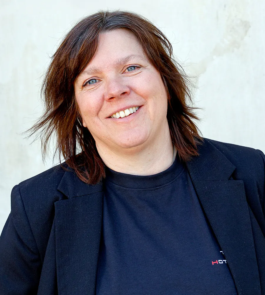 Katrin Marzok - Team M.Praxenthaler Designbad GmbH